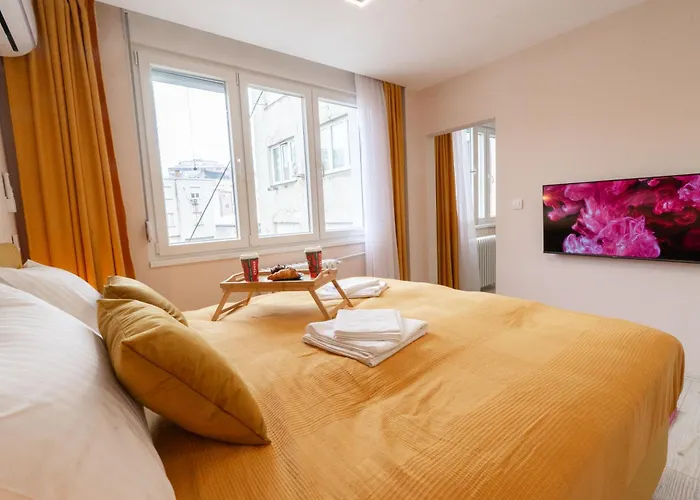 アパート Old Town Lounge ベオグラード