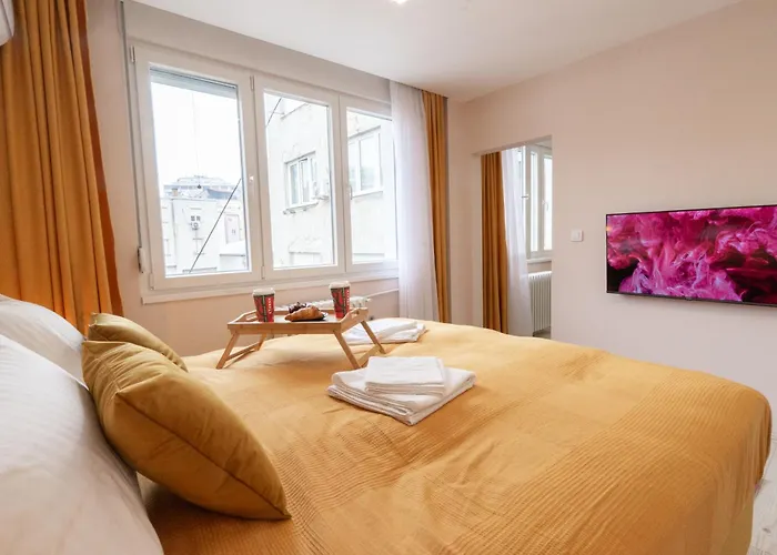 Old Town Lounge アパート